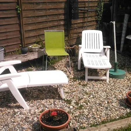 Petit Chez Soi Dans Mon Petit Chez Moi Kwatera prywatna Biganos