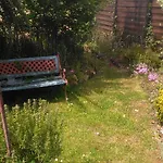 Проживание в семье Petit Chez Soi Dans Mon Petit Chez Moi *